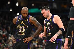 实时美国/波黑vs第10场1/16决赛胜者直播_实时美国/波黑vs第10场1/16决赛胜者直播在线观看_免费看直播