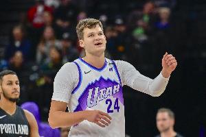 火爆克罗地亚vs加纳直播视频直播高清流畅_火爆克罗地亚vs加纳直播视频直播高清流畅在线观看_免费看直播