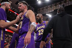 实时NBA老鹰vs灰熊进球集锦_实时NBA老鹰vs灰熊进球集锦在线观看_免费看直播