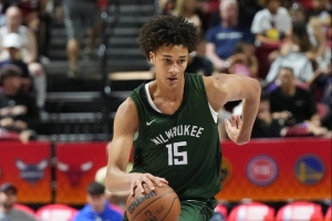 免费NBA太阳vs雄鹿直播_免费NBA太阳vs雄鹿直播在线观看_免费看直播