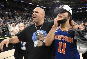最新NBA尼克斯vs马刺直播_最新NBA尼克斯vs马刺直播在线观看_免费看直播